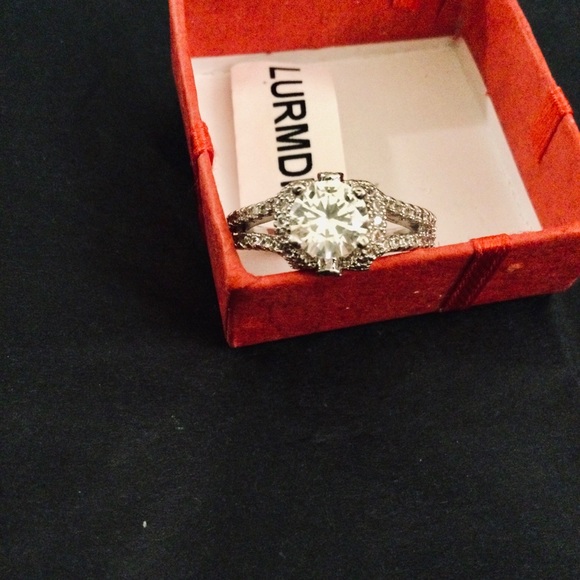 SALE π NIB Charmed Aroma Ring - Picture 5 of 8